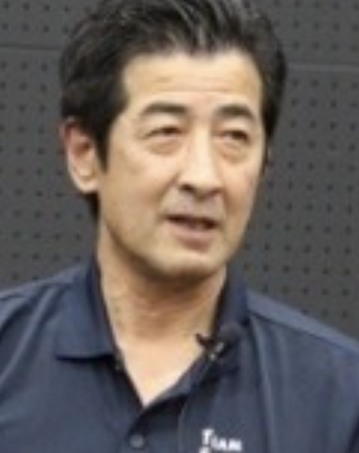 岡橋伸浩氏